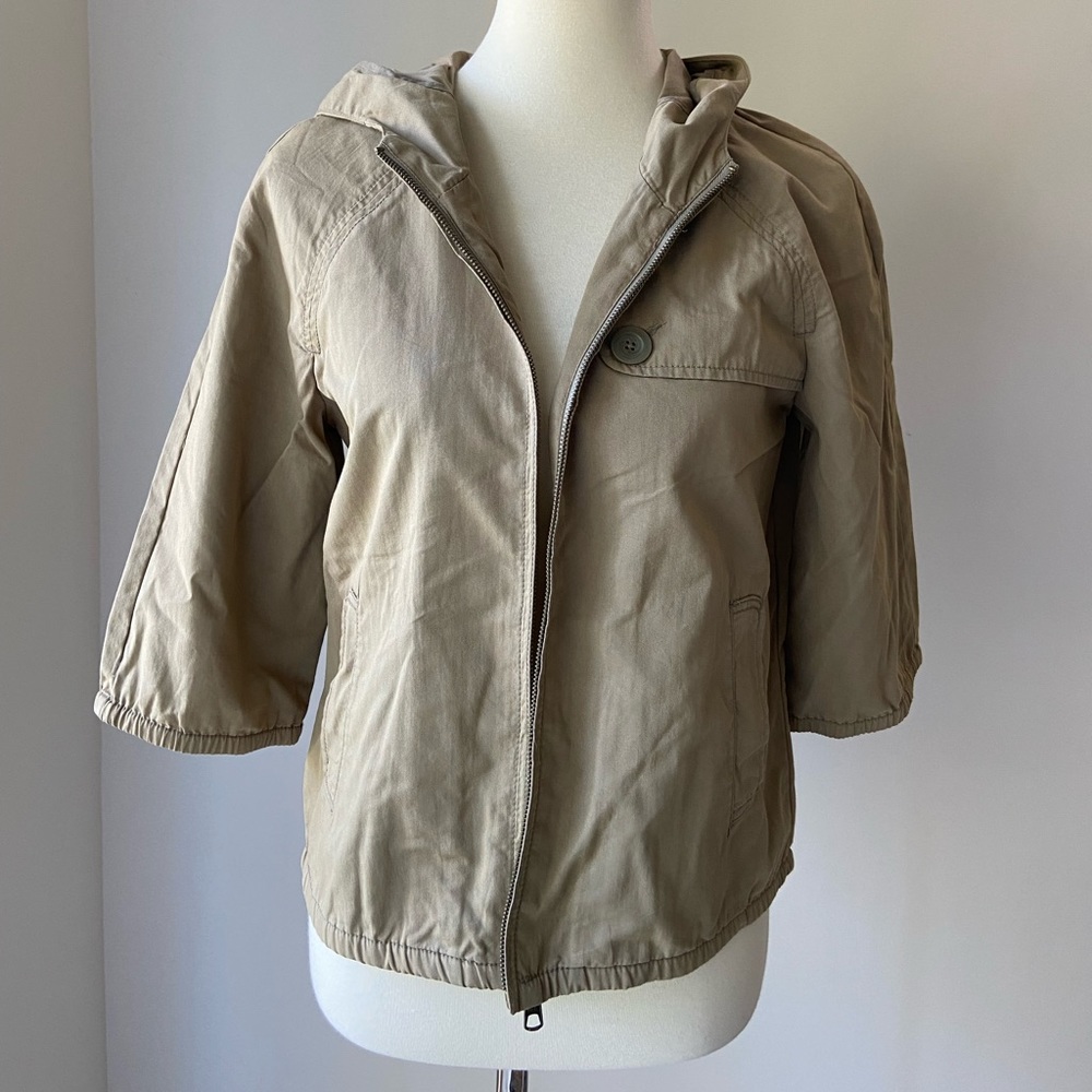 Never worn, cute utilitarian Old Navy windbreaker jacket w/ hood & 1/2 sleeves